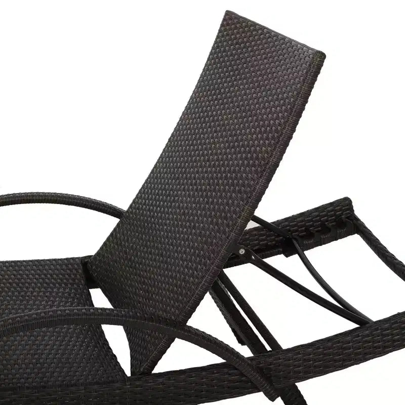 Ensemble chaise longue et table pliantes réglables en osier GDFStudio Olivia