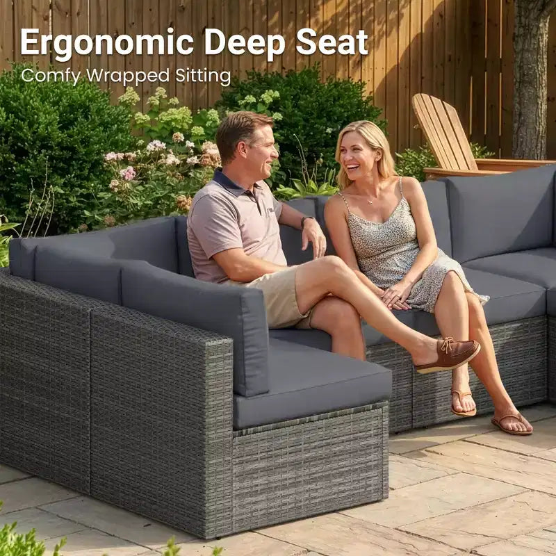 Salon de jardin 7 pièces en rotin, canapé modulaire d'extérieur avec coussins et table basse