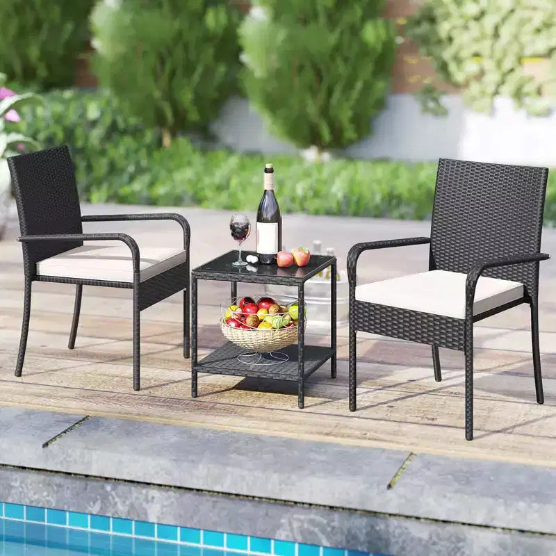 Ensemble de mobilier de jardin Costway 3 pièces avec table à 2 niveaux, plateau en verre trempé et coussins moelleux Blanc/Noir/Marron