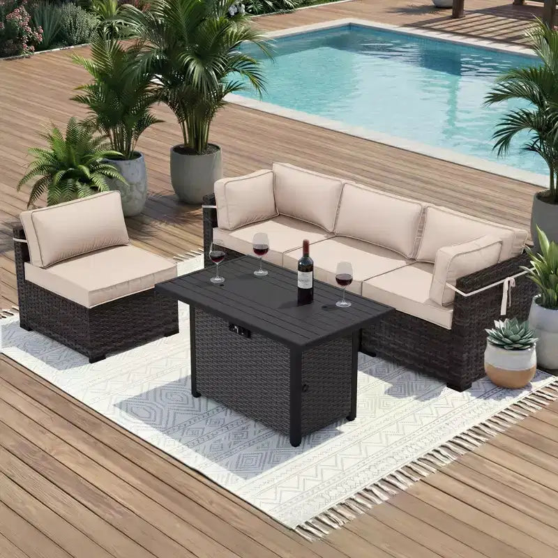 Ensemble de patio UPTIOT 5 pièces : 2 canapés d'angle, 2 chaises d'appoint et une table basse brasero grise pour un confort et un divertissement extérieurs ultimes