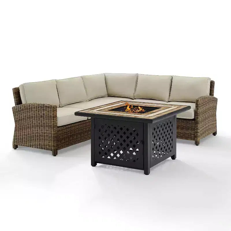 Ensemble de 4 pièces d'extérieur sectionnel en osier Bradenton avec table de foyer - Crosley