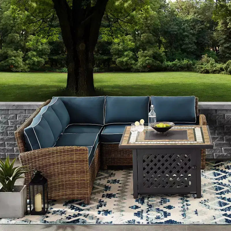 Ensemble de 4 pièces d'extérieur sectionnel en osier Bradenton avec table de foyer - Crosley